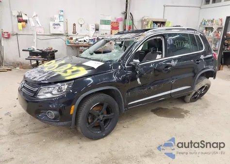 2017 Volkswagen Tiguan 2.0T Sport из США, поврежденный, VIN WVGTV7AXXHK015037